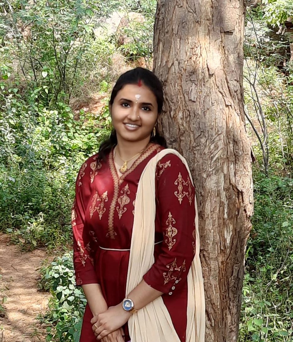Mrs Aarthi 